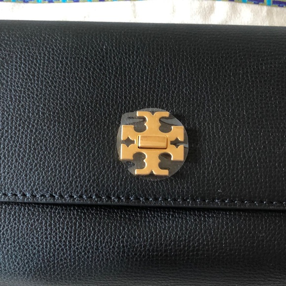 Tory Burch Kira Envelope Clutch - Picture 2 of 7
